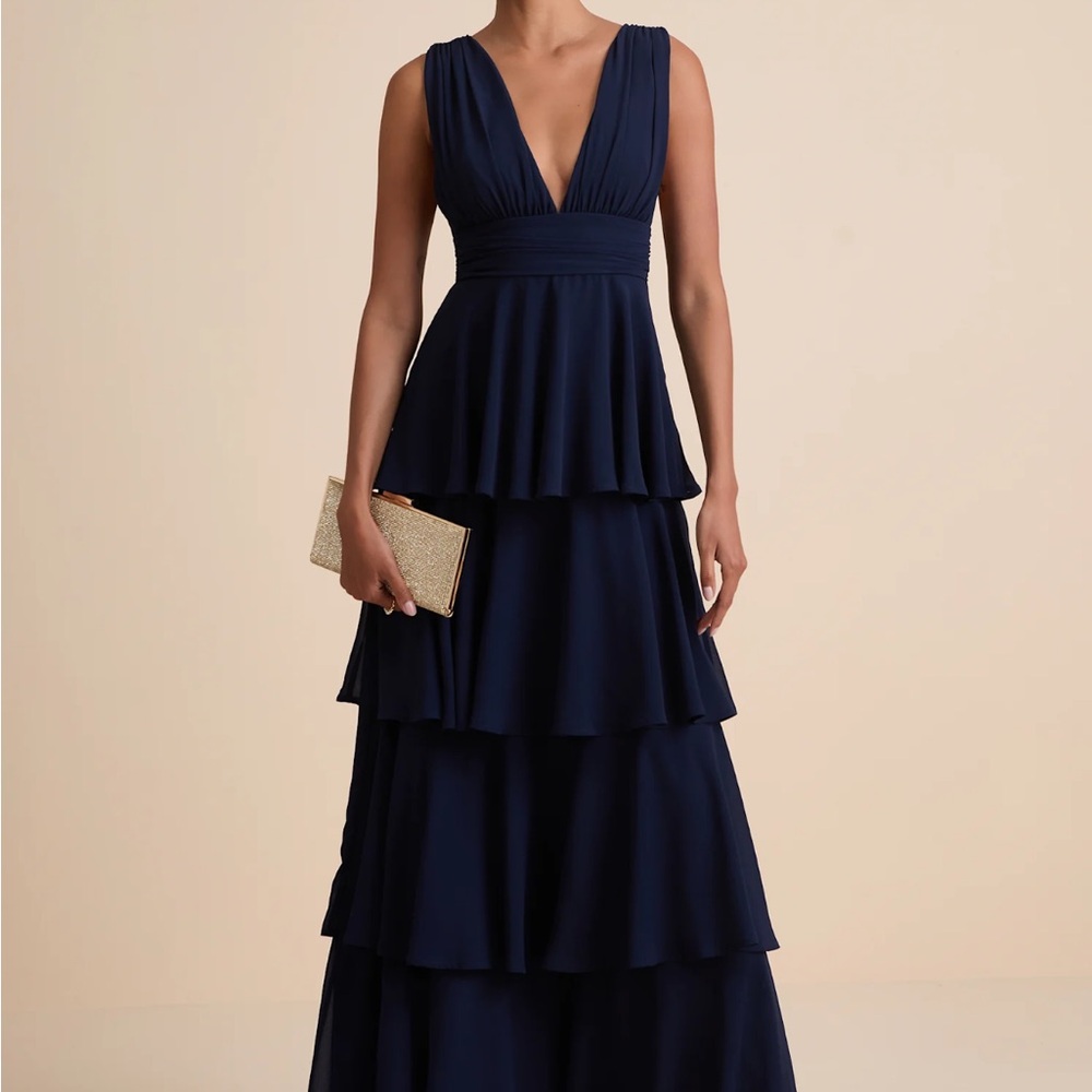Lulus gown navy NWT M
